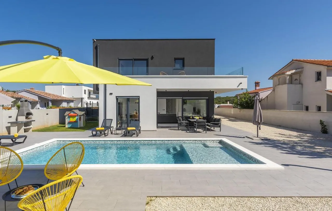 Elite 1 Villa Póla